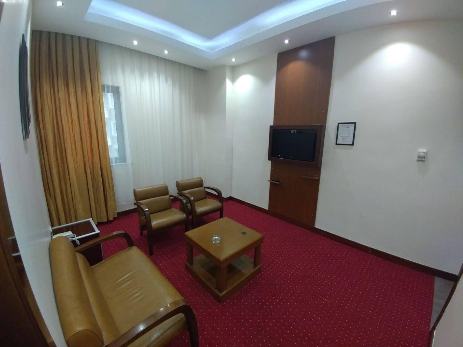 Royal Gaziantep Hotel Buitenkant foto