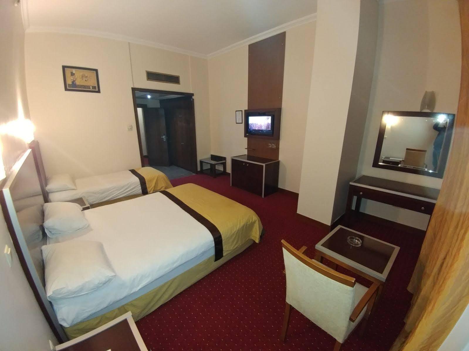 Royal Gaziantep Hotel Buitenkant foto